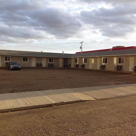 King'S Hotel & Motel By Elevate Rooms Shaunavon Esterno foto