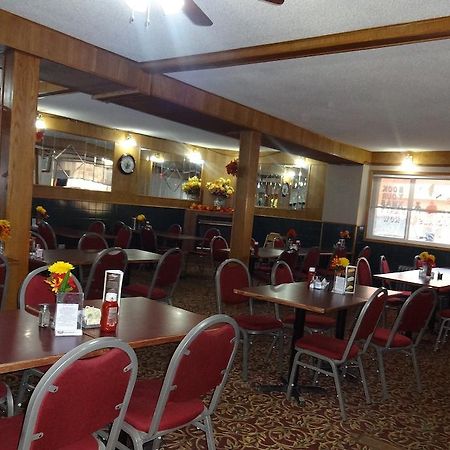 King'S Hotel & Motel By Elevate Rooms Shaunavon Esterno foto