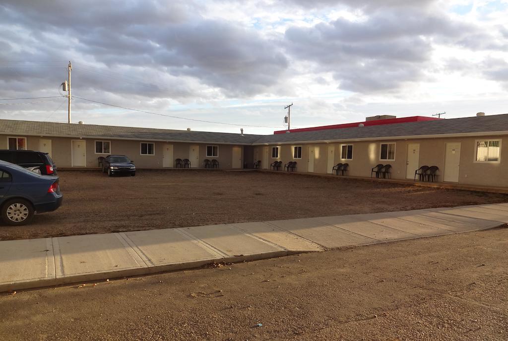 King'S Hotel & Motel By Elevate Rooms Shaunavon Esterno foto